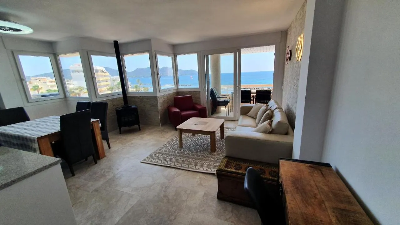 Apartamento Torre Bona - Seafront, 10 Meters From The Beach! Son Servera