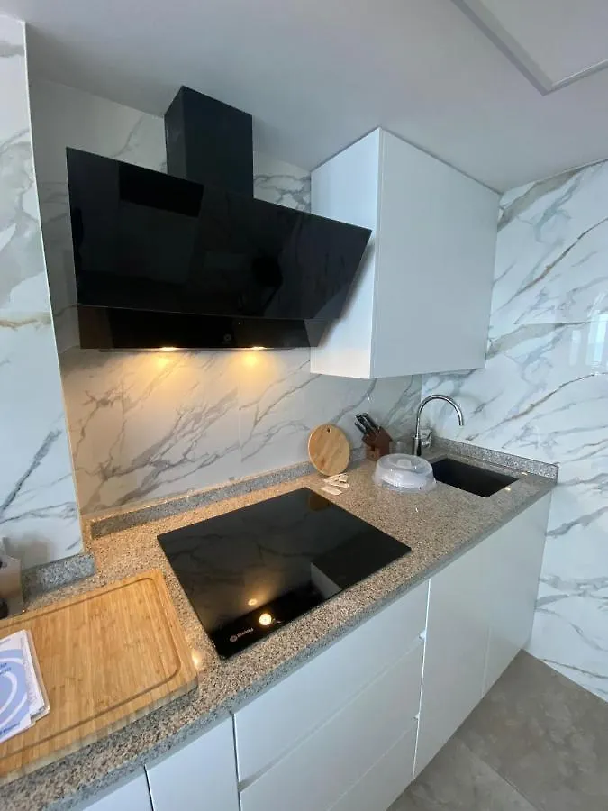 Apartamento Torre Bona - Seafront, 10 Meters From The Beach! Son Servera  0*, Son Servera (Mallorca) Espanha