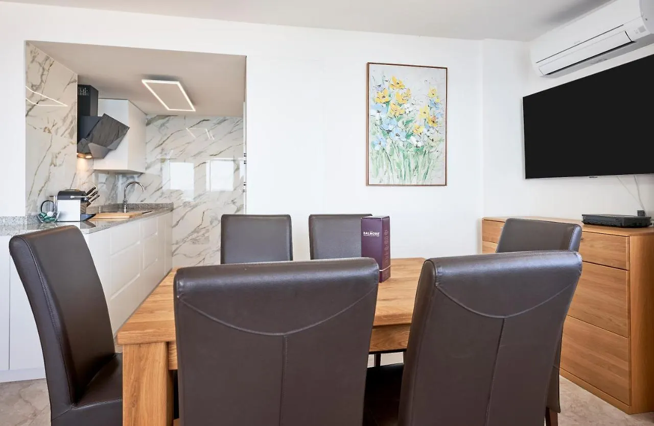 Apartamento Torre Bona - Seafront, 10 Meters From The Beach! Son Servera   Son Servera (Mallorca)